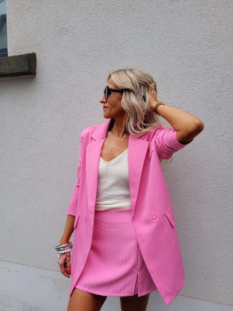 Tailleur LUCIA – Rose et blanc 