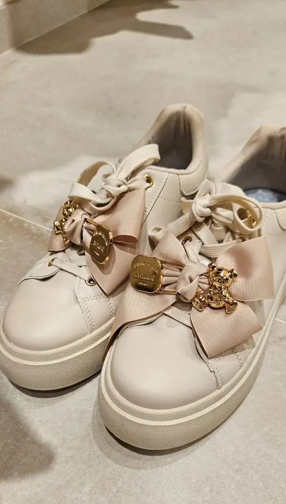 Sneakers BUTTERFLY – Ecru