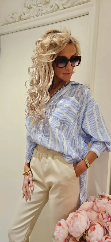 Gestreepte Blouse – Blauw en Wit.