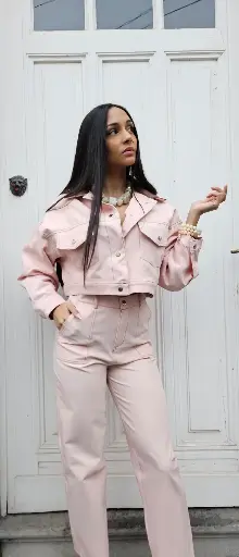 Set – Peach.