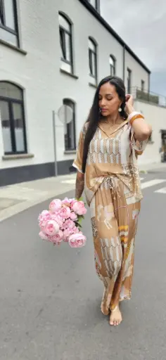 [20250520000014A] Ensemble - Beige